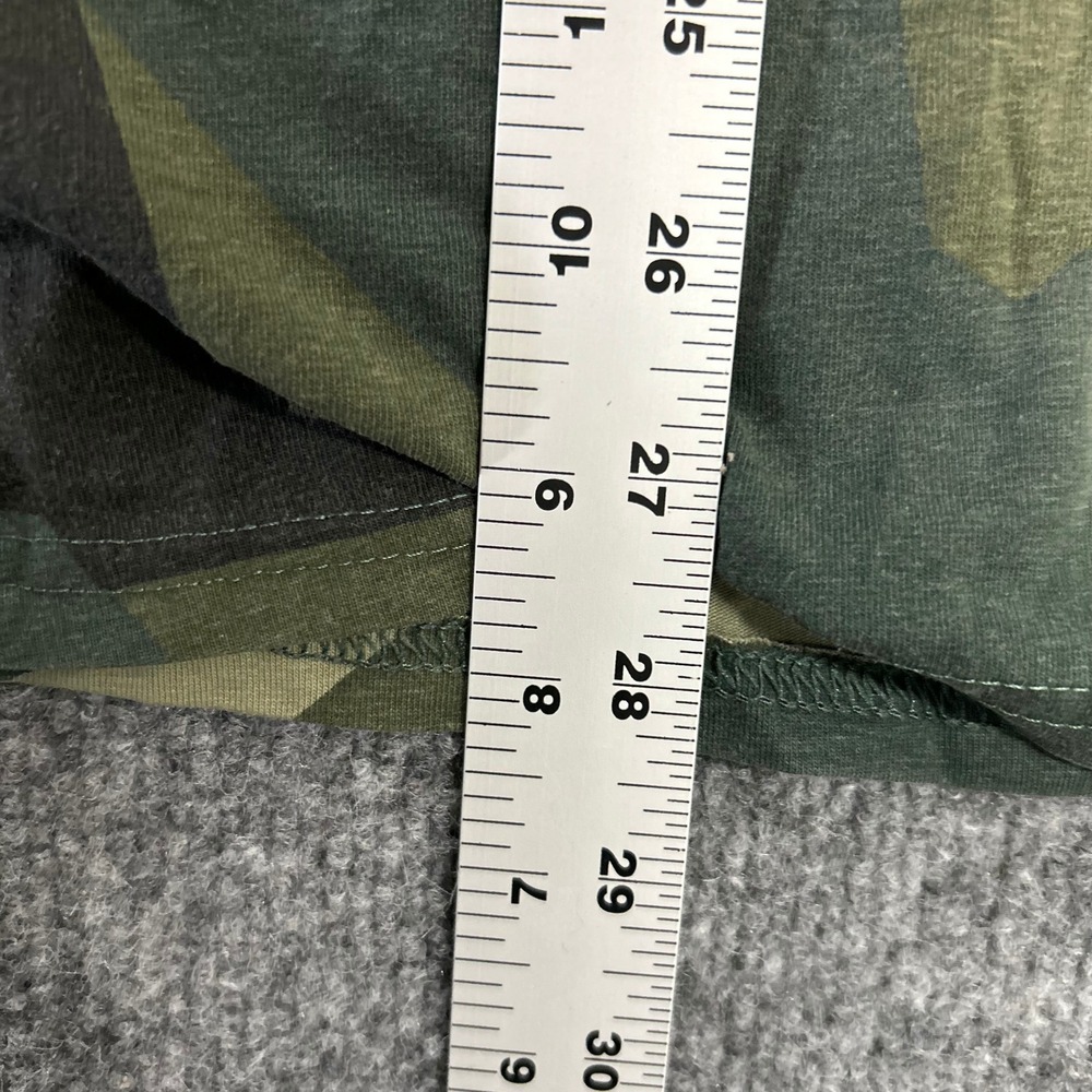 Gymshark Tank Top Mens Size L Green Camo Racerback Athletic Gym Training Logo - Picture 4 of 7